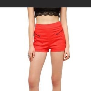 Silence and noise high waisted shorts‎ women’s size 2